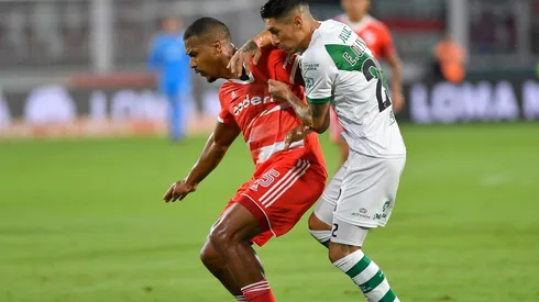 Salomón Rondón fue titular por primera vez en River.