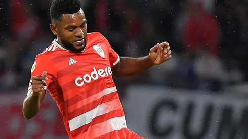 Miguel Ángel Borja se retiró con una molestia en el partido contra Banfield.