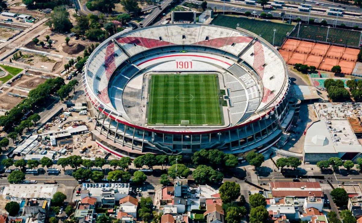 El Monumental recibió a 83.196 espectadores ante Argentinos.