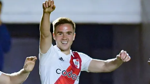 El festejo de Agustín Palavecino, que recibió la mejor noticia de todas.