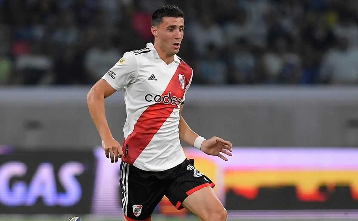Paradela podría perderse el partido contra Tigre.