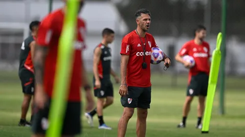 Demichelis sonríe pensando en el próximo partido.