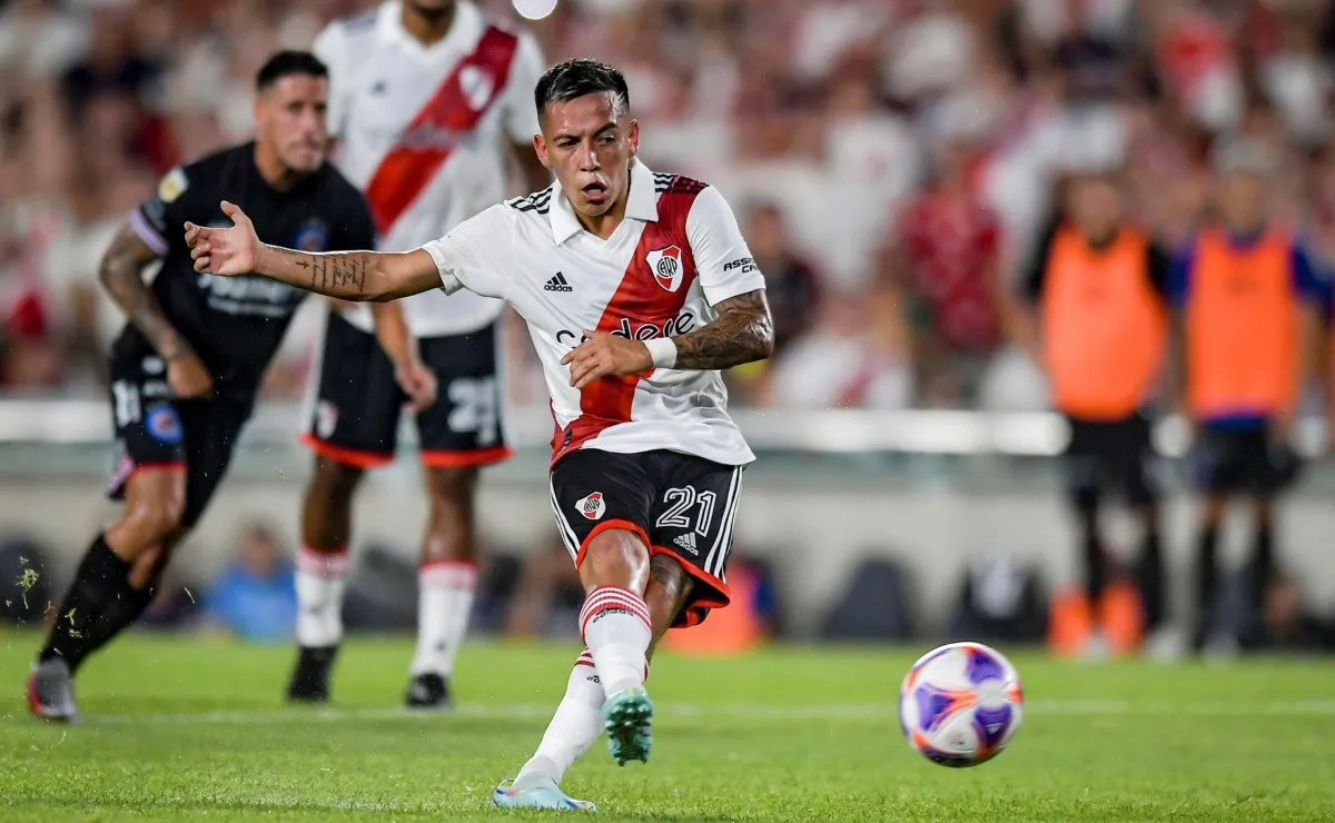 Barco se hizo cargo del segundo penal y lo ejecutó con mucha precisión.