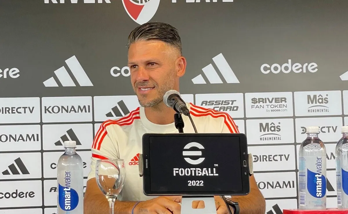 Demichelis habló este mediodía en Ezeiza.