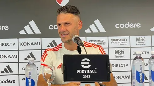 Demichelis habló este mediodía en Ezeiza.