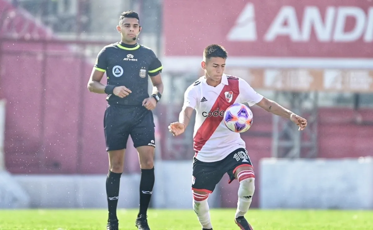 VIDEO: golazo del Diablito Echeverri ante Argentinos