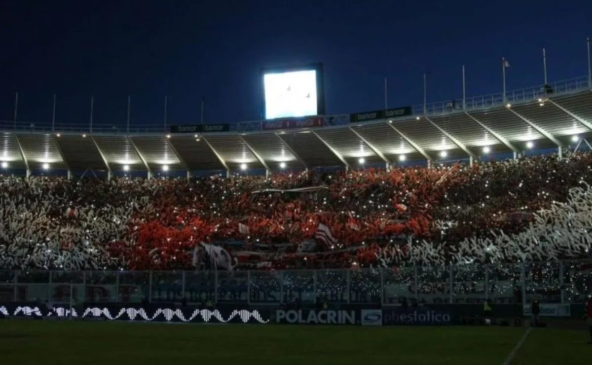 Los hinchas de River ya compraron casi la totalidad de las entradas que salieron a la venta.