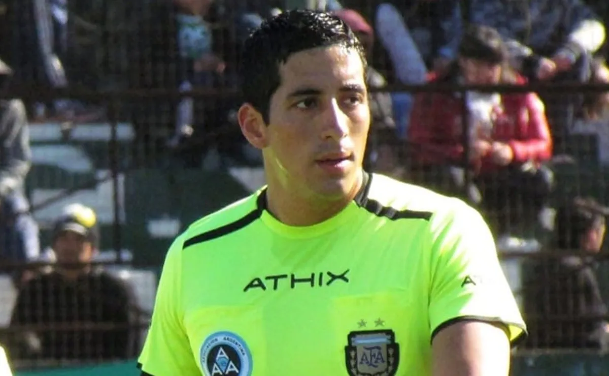 El árbitro para el encuentro frente a Belgrano en el estadio Kempes.