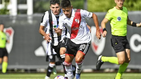 Claudio Echeverri convirtió el segundo gol de River ante Central Córdoba.