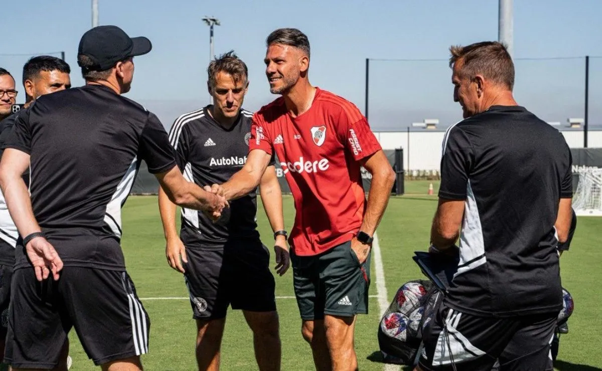 Demichelis se encontró con una cara nueva en la vuelta a los entrenamientos