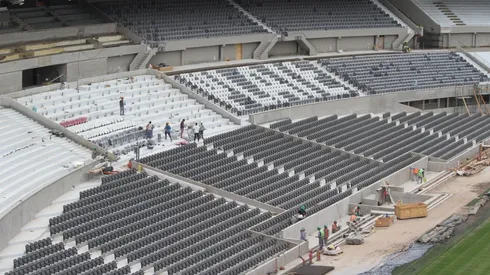 Avanzan las obras en el Monumental con la instalación de las nuevas butacas
