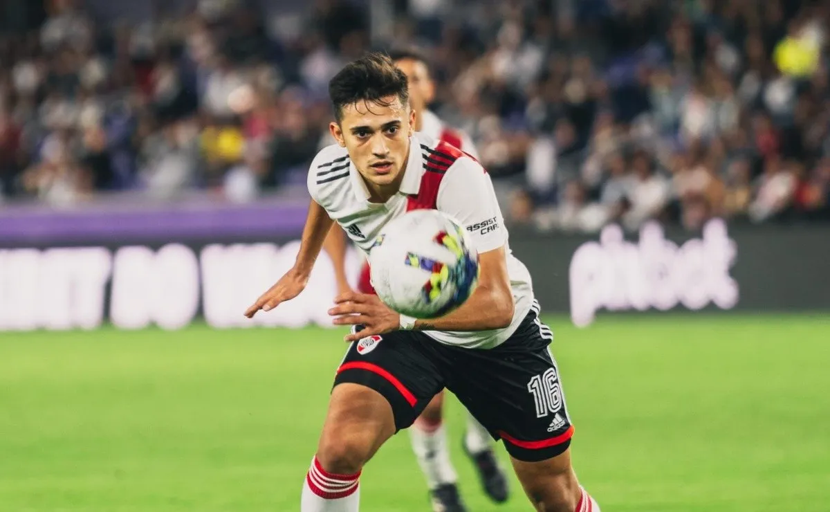 Pablo Solari todavía no termina de encontrar su mejor forma dentro de la cancha.