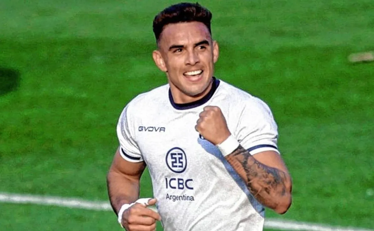 Enzo Díaz se pondrá el Manto Sagrado.