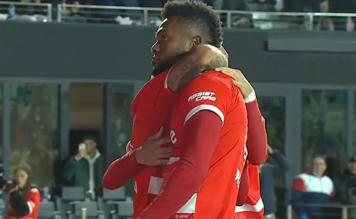 Los goles del Más Grande para la segunda victoria de pretemporada en Estados Unidos.
