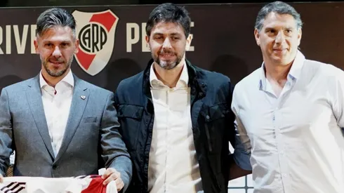 El Flaco Saccone en la presentación del nuevo cuerpo técnico de Martín Demichelis.