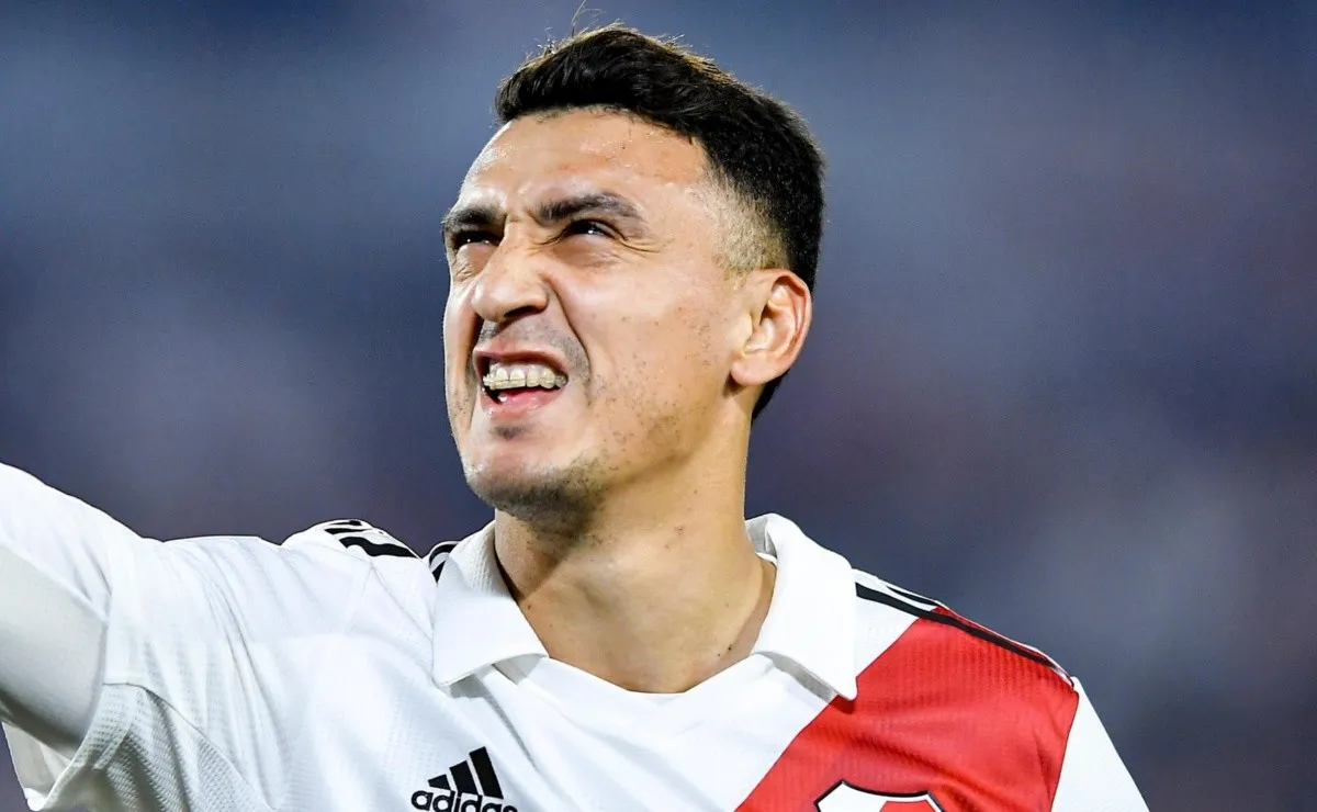 Matías Suárez y un problema en la rodilla que lo mantiene al margen desde hace tiempo.