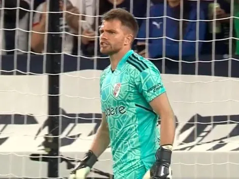 Otro gran partido de Ezequiel Centurión