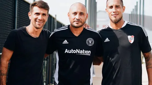 El León junto al Lobo Ledema y Joni Maidana.