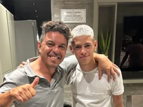 La plaqueta que puso Gallardo en su casa para recordar la final de Madrid