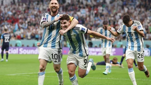 Messi: “Julián fue una aparición extraordinaria, es una bestia”