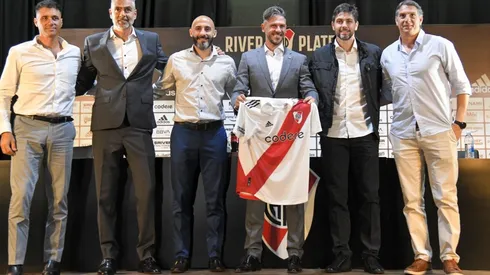 El nuevo cuerpo técnico del Más Grande con Demichelis a la cabeza.