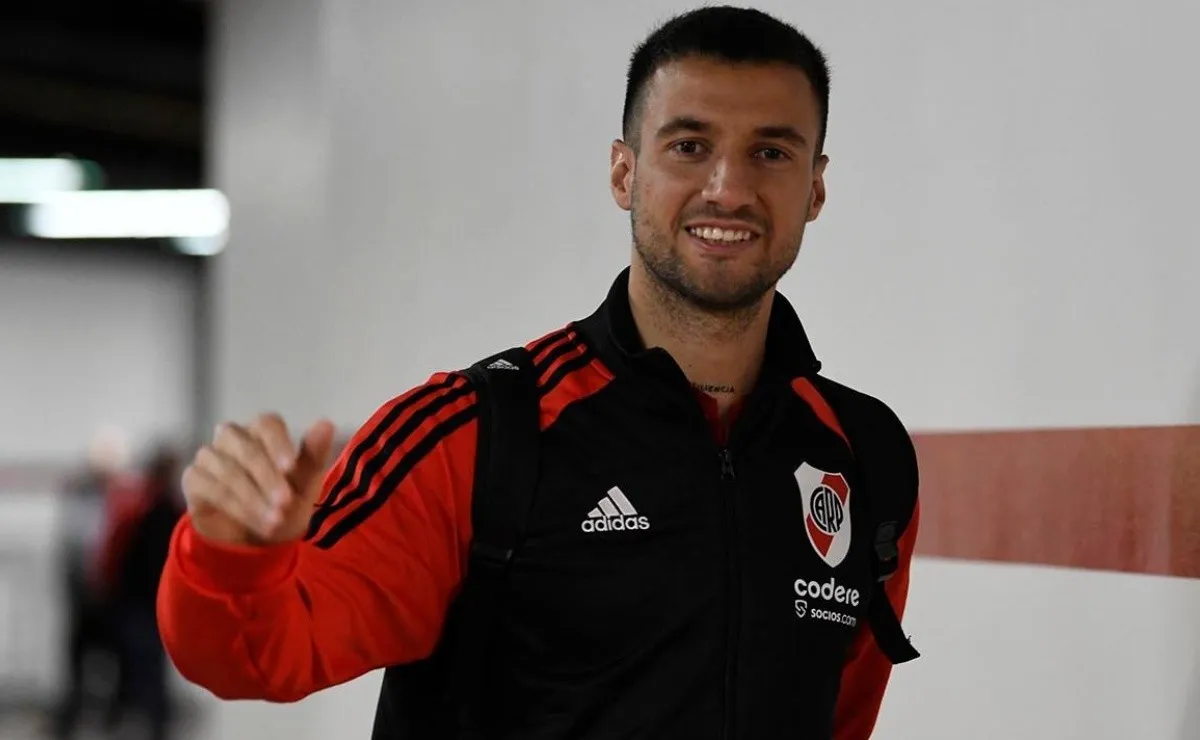 Emanuel Mammana se hizo un imponente tatuaje.