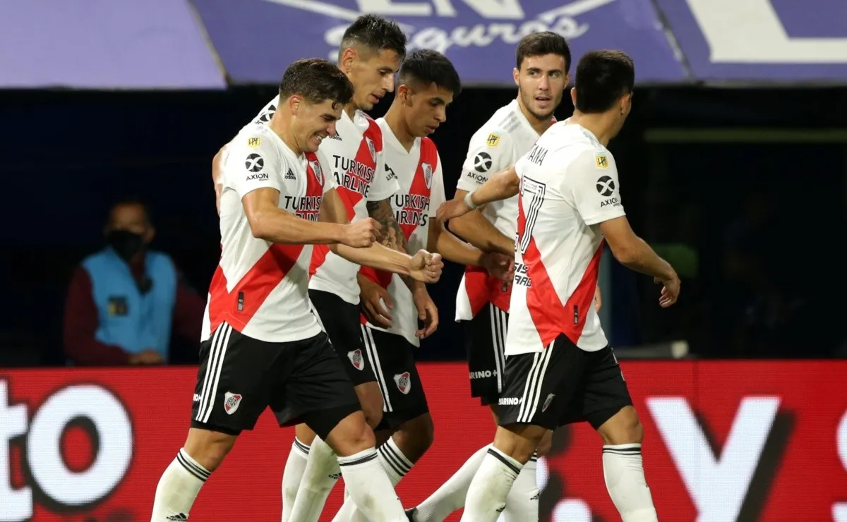 Empiezan las bajas en el plantel de River.