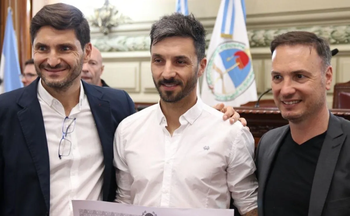 Scocco recibió un diploma de Honor en la provincia de Santa Fe