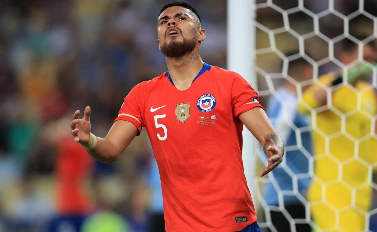 El motivo por el cual Paulo Díaz no estará ante Brasil.