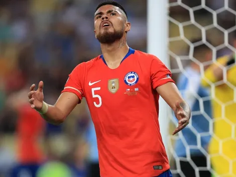 Paulo Díaz jugó los 90 minutos en el empate de Chile