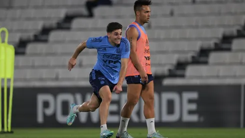Julián, en el anteúltimo entrenamiento de la semana, junto a Lautaro Martínez.