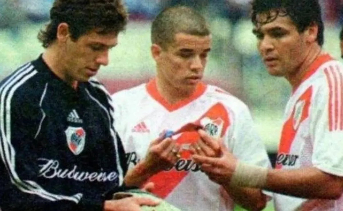 Demichelis recordó el partido en el que fue arquero de River
