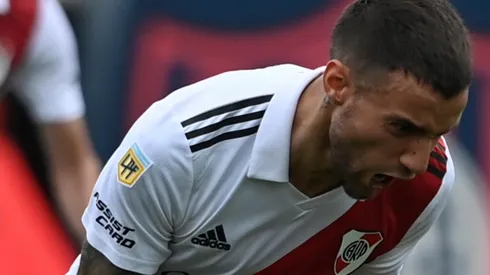 Emanuel Mammana volvió a ponerse la banda roja y estuvo a la altura de las circunstancias.