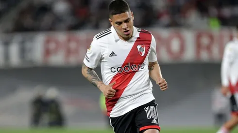 Juanfer quiere quedarse en River, pero su continuidad depende de las negociaciones que iniciarían en los próximos días.