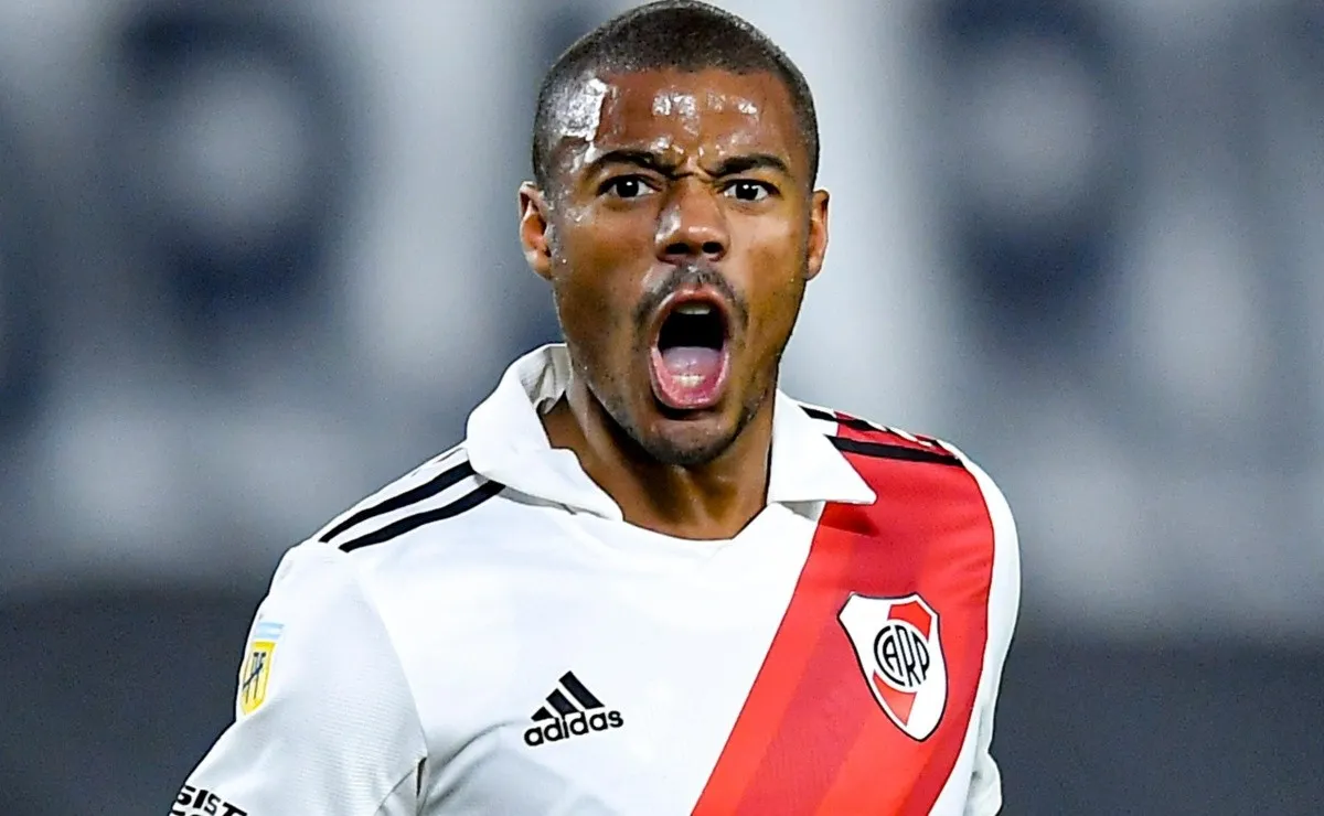 El uruguayo firmará su renovación de contrato en las próximas horas.