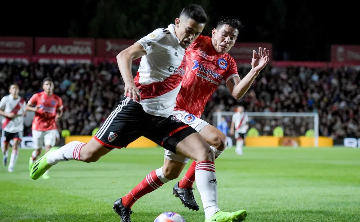 River iniciará su camino en la Copa de la Liga ante Argentinos en La Paternal