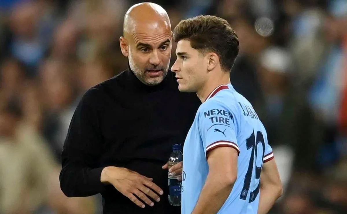 Guardiola volvió a elogiar a Julián.