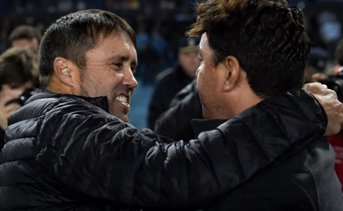 El último cruce entre el Muñeco y el Chacho, cuando todavía era DT de Racing.