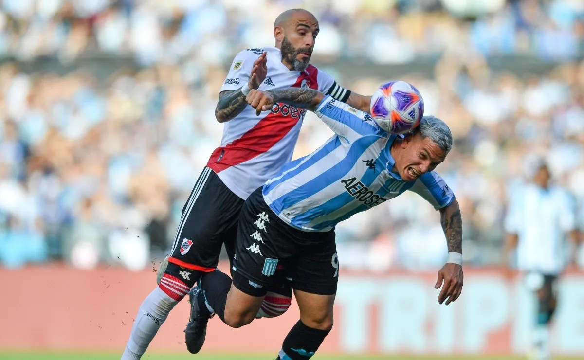 Javier Pinola podría haber jugado su último partido contra Racing.