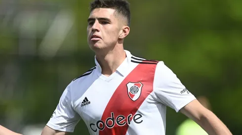 Panichelli la rompió en Reserva pero se fue libre buscando rodaje en Primera.