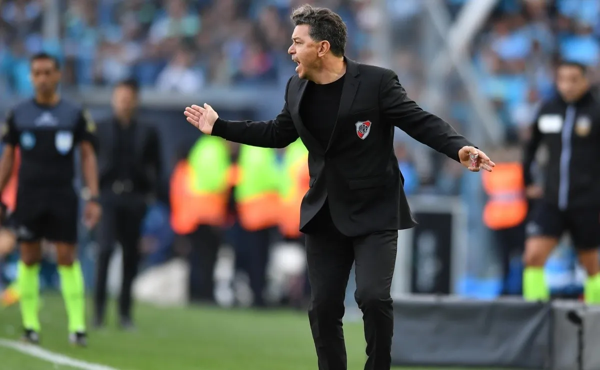 El Muñeco vivió un partido de locos en el Cilindro de Avellaneda