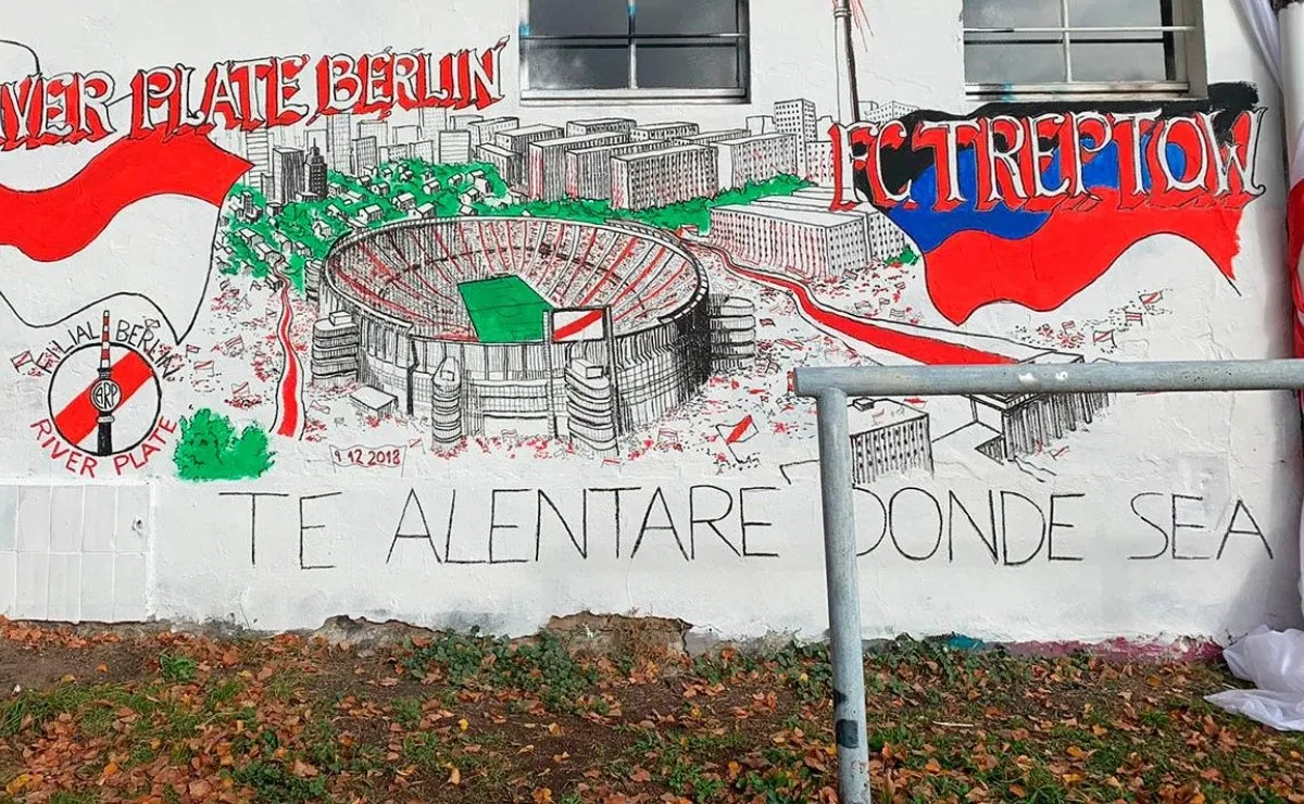 Un mural bien riverplatense en pleno Berlín.
