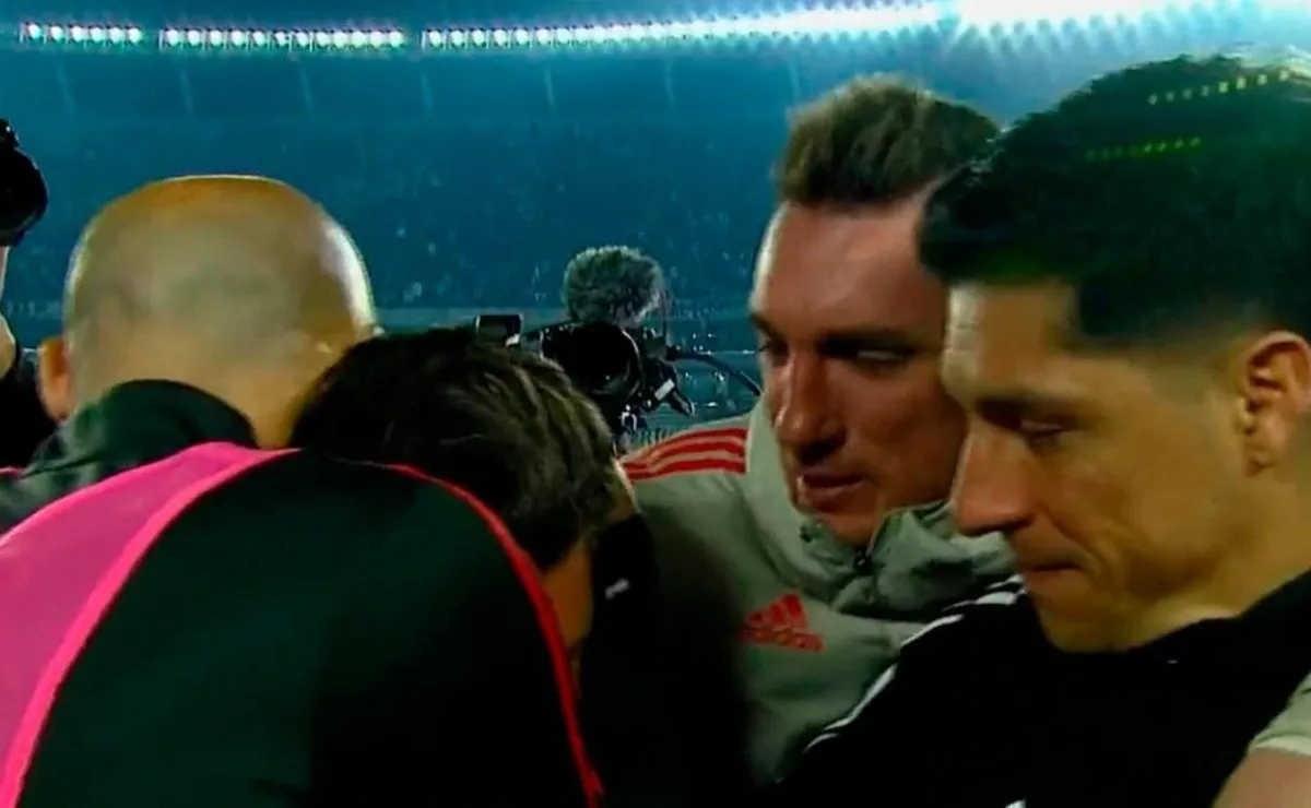 Pinola, Gallardo, Armani y Enzo Pérez.
