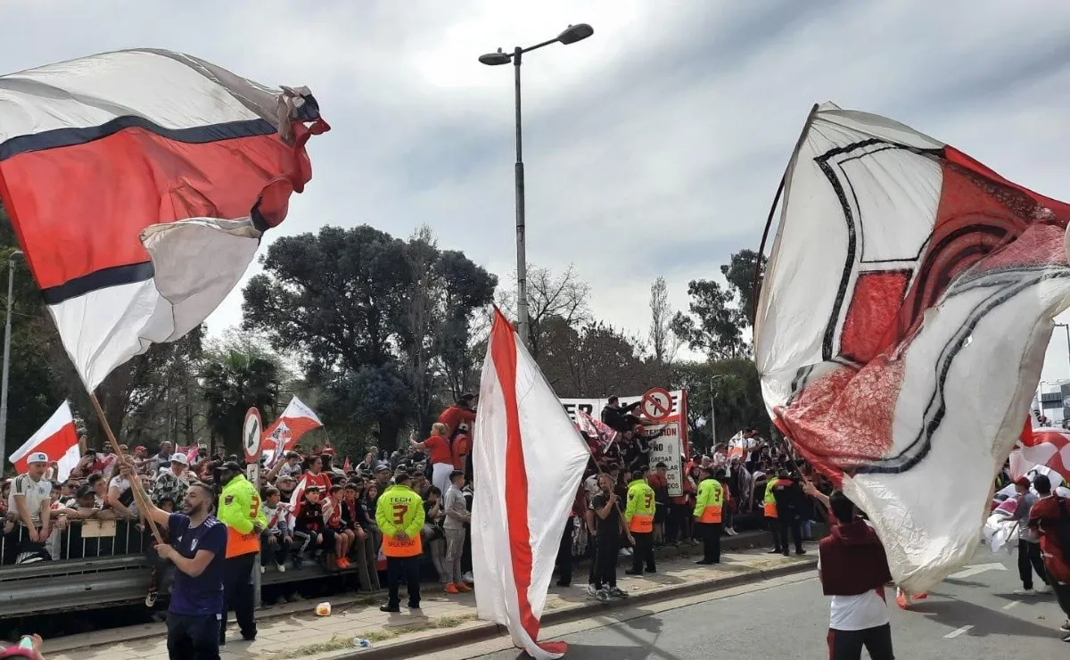 Los hinchas de River preparan otro banderazo para despedir al ídolo.