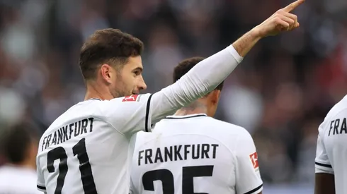 El Pipa volvió al gol ante el Leverkusen y cumplió con la inexorable "Ley del Ex"