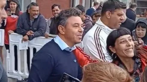 El Muñeco disfrutando una vez más del afecto de su gente, de su pueblo.