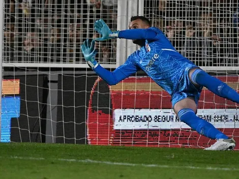 Se hizo justicia: Armani le atajó el penal a Giani