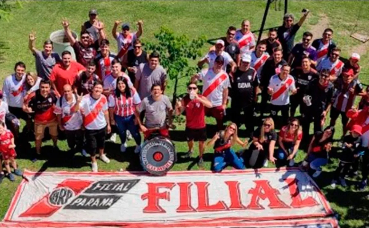 La filial de River de Paraná prepara un recibimiento espectacular para el plantel