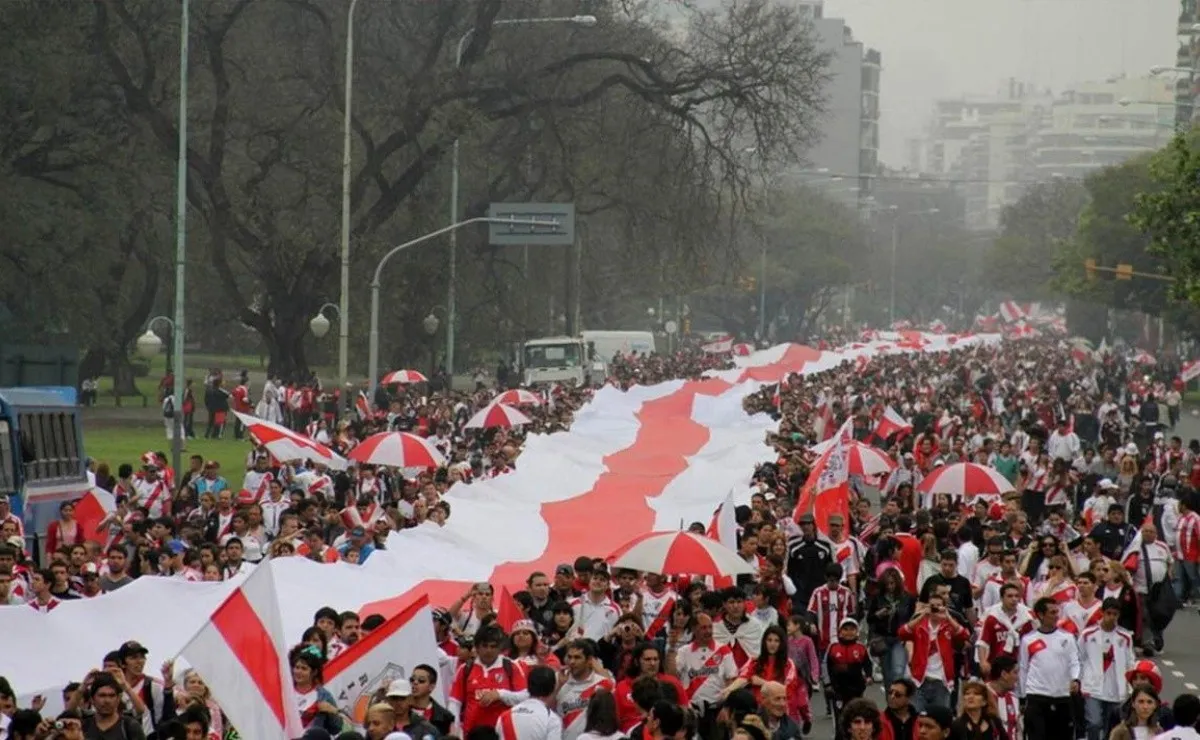 La bandera midió casi 8 kilómetros.