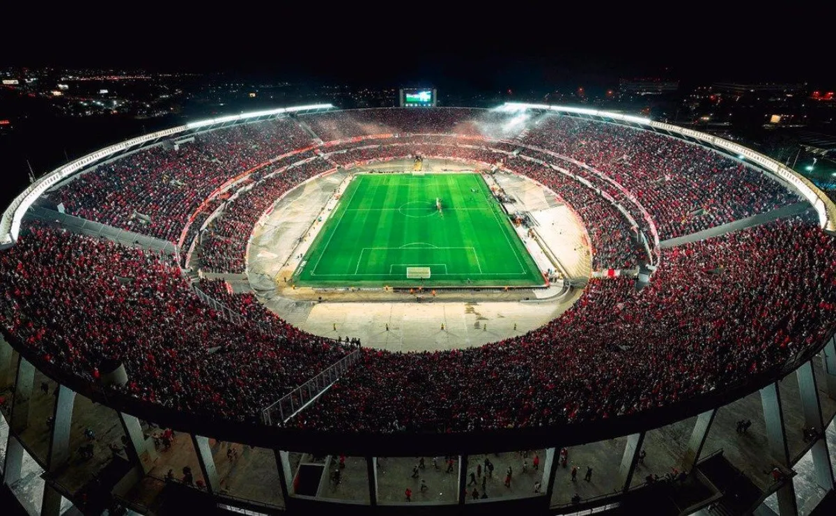 El Millonario va por su 23° estadio repleto desde que regresó el 100% del aforo.